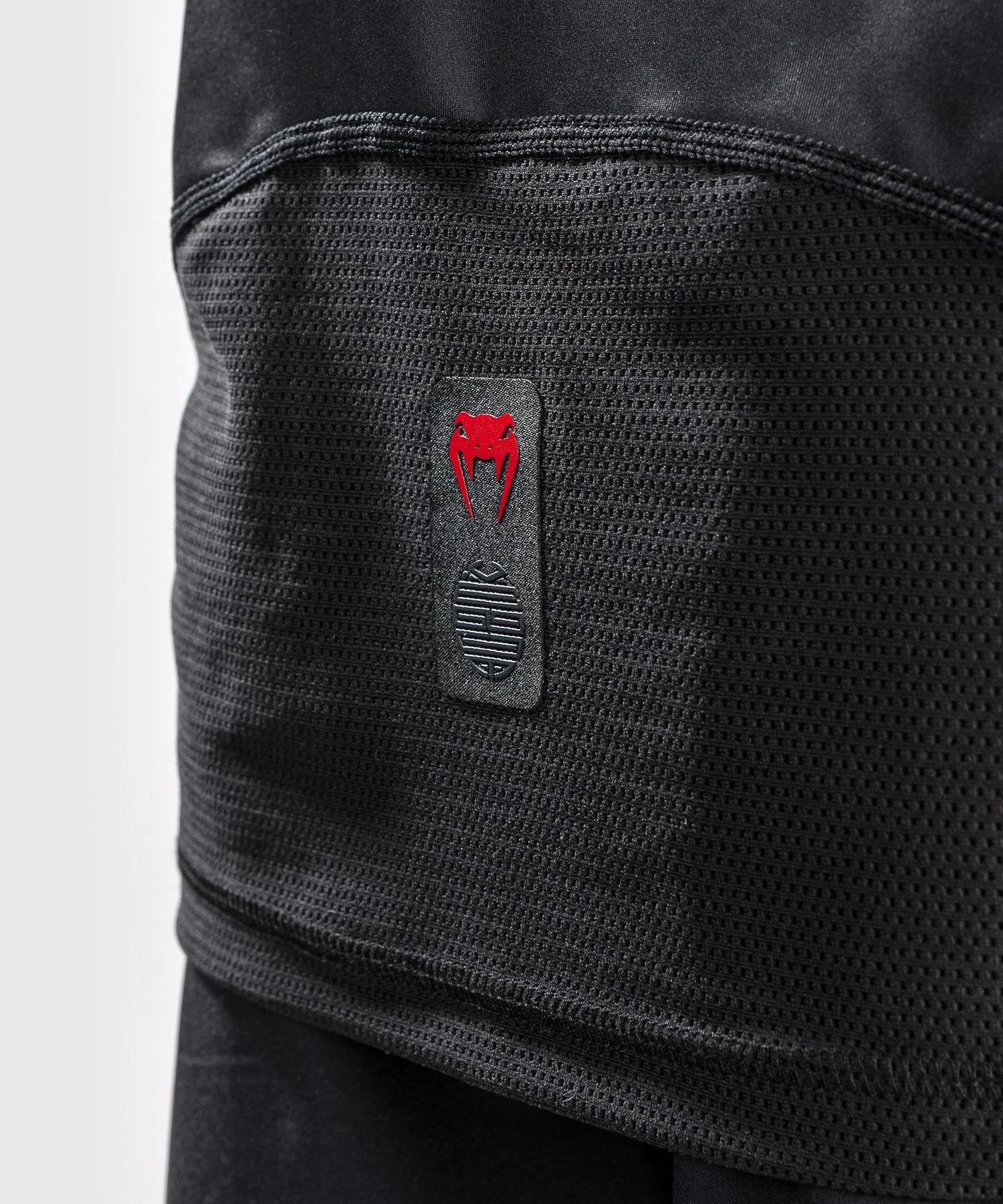 T-shirt dry tech - Manches Courtes - Venum Okinawa 3.0 - Noir/Rouge - Image 9