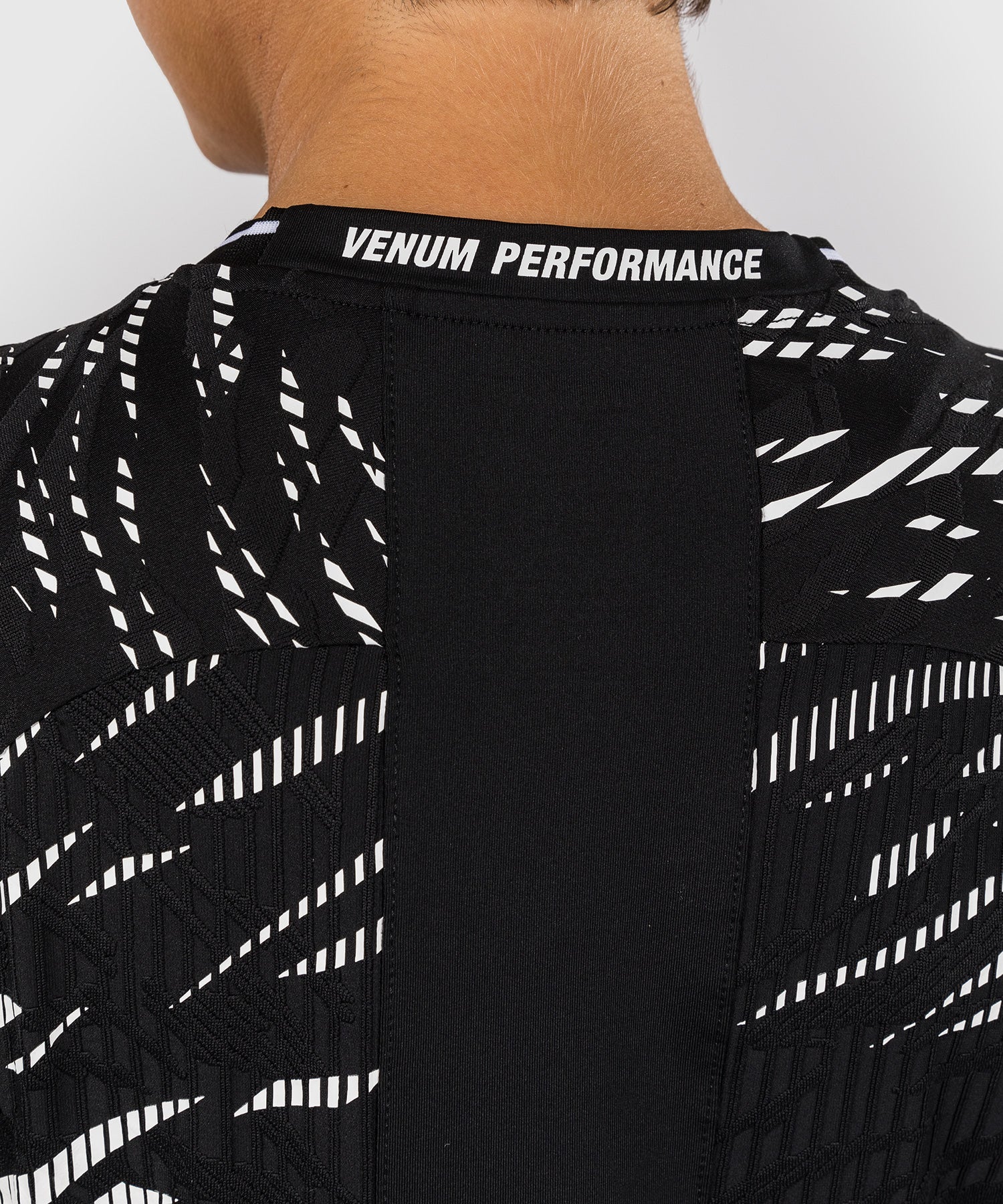 T-shirt Dry-Tech pour Femmes UFC Fusion by Venum Authentic Fight Night - Noir - Image 6