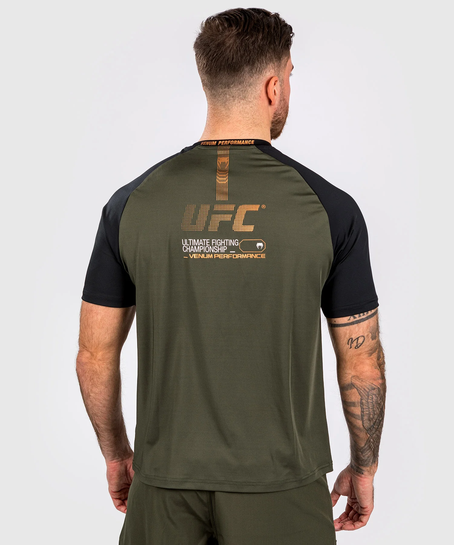 T-shirt Dry-tech pour Hommes UFC Adrenaline by Venum Fight Week - Kaki/Bronze - Image 3