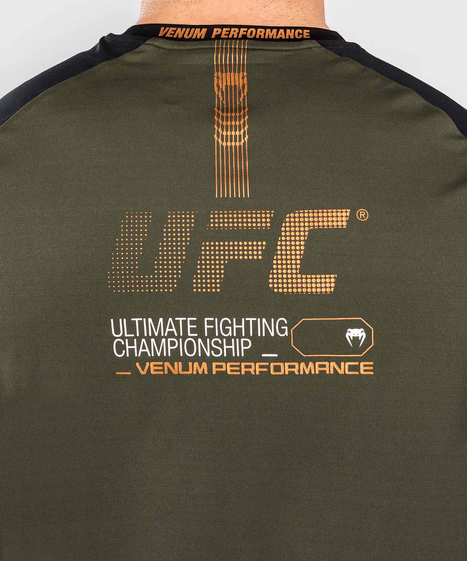 T-shirt Dry-tech pour Hommes UFC Adrenaline by Venum Fight Week - Kaki/Bronze - Image 7