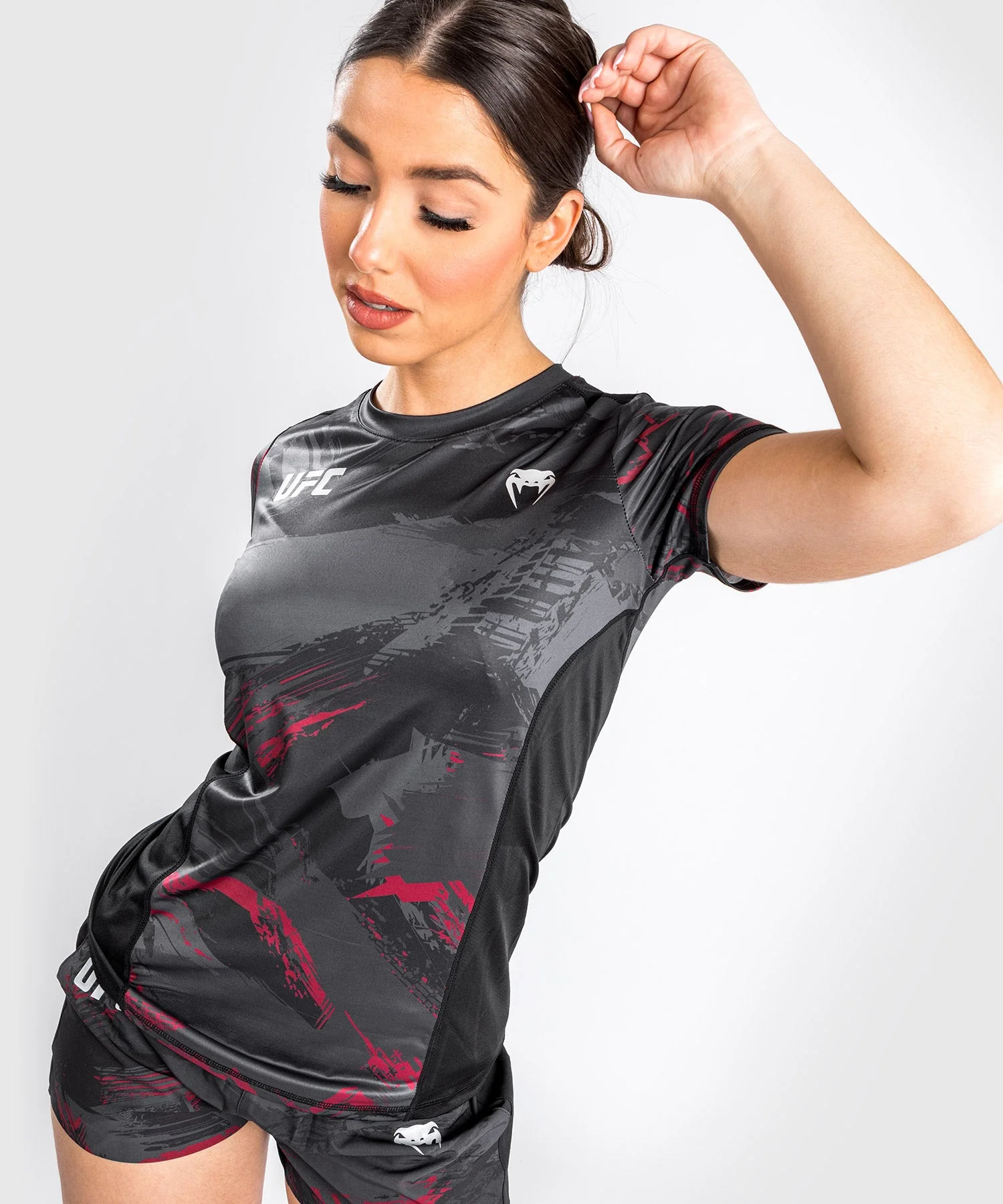 T-Shirt Dry Tech UFC Venum Authentic Fight Week 2.0 - Pour Femmes - Noir/Rouge - Image 4
