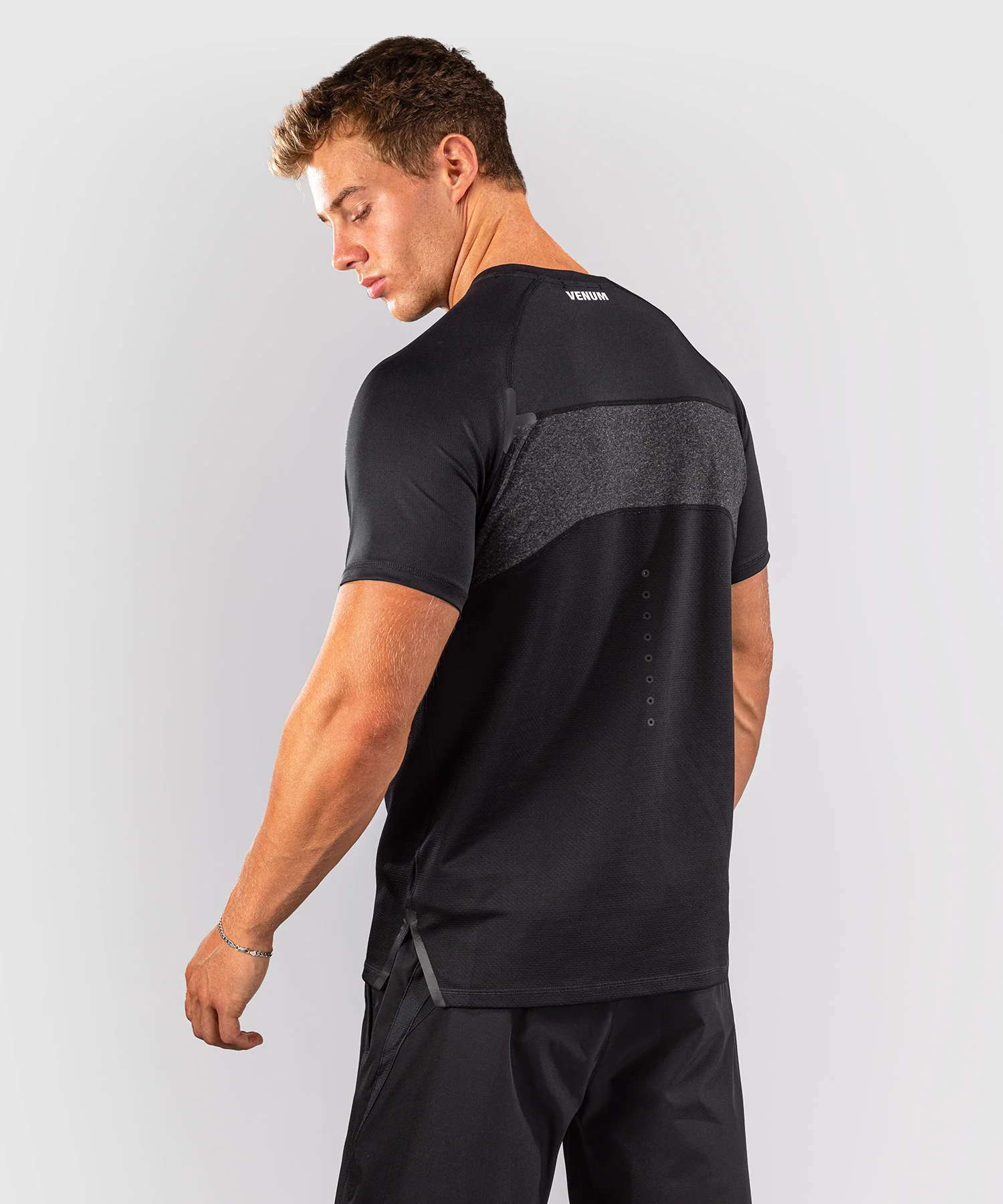 T-shirt Dry Tech Venum G-Fit Scales – Noir/Gris Charbon - Image 11