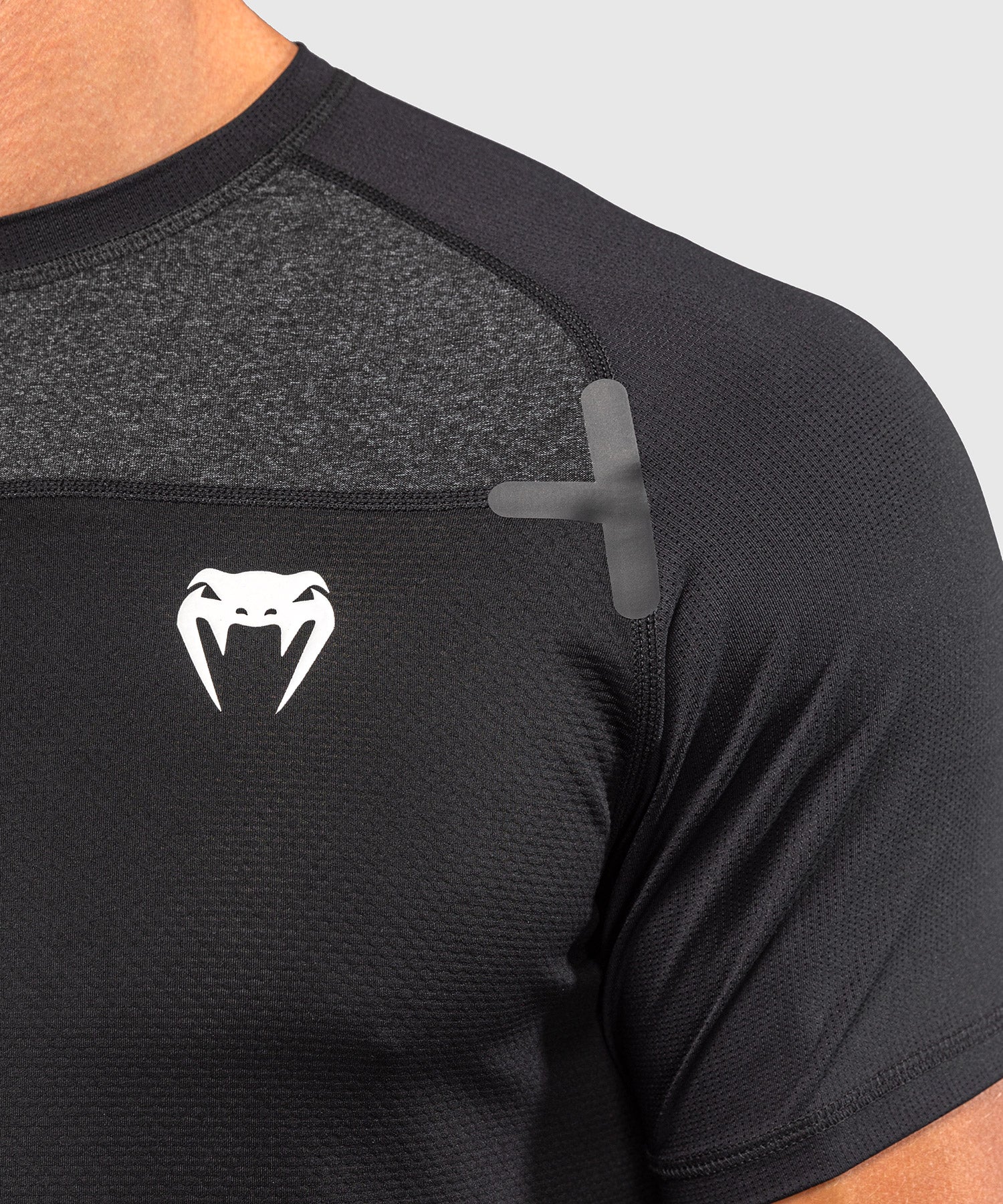 T-shirt Dry Tech Venum G-Fit Scales – Noir/Gris Charbon - Image 12