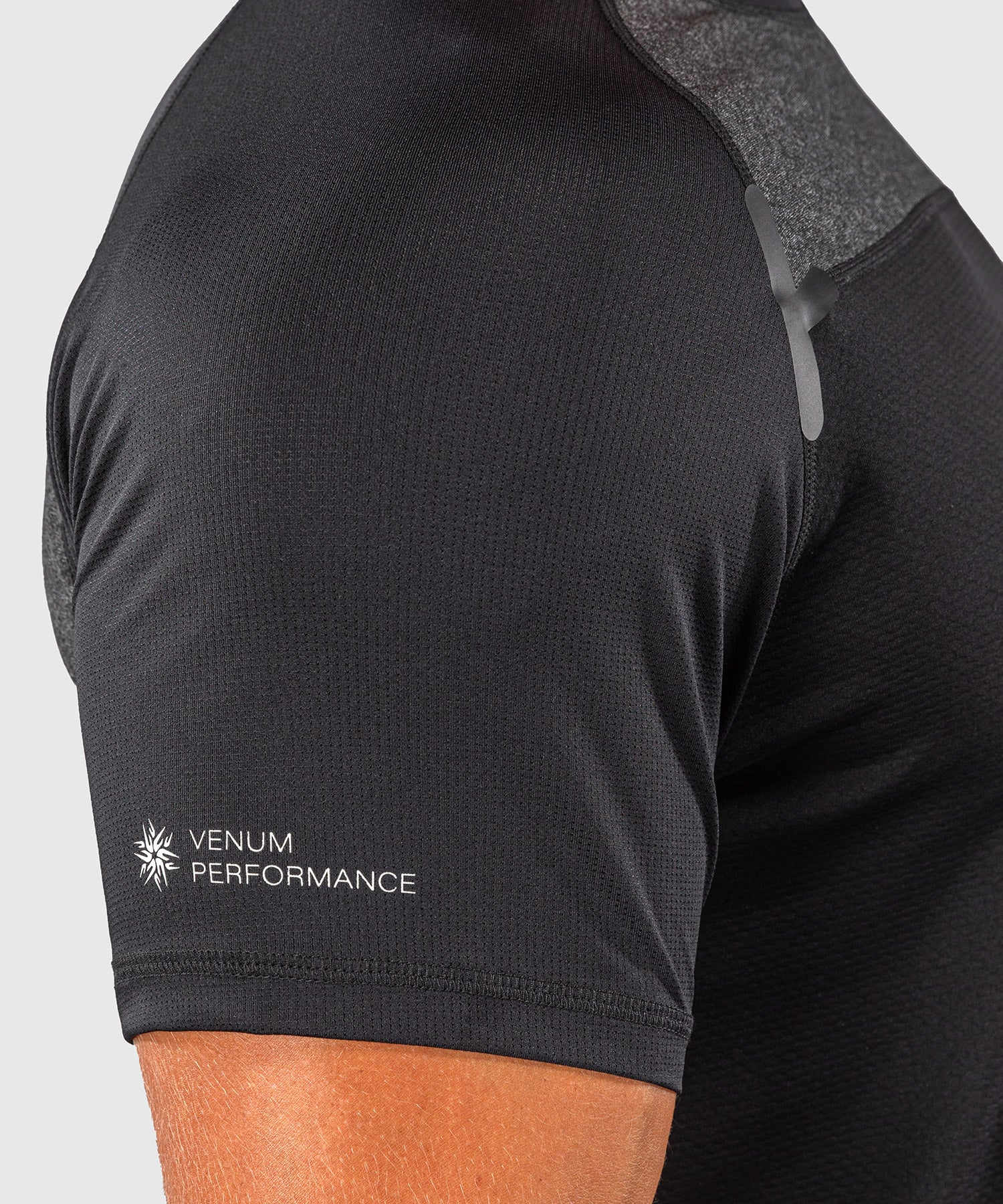 T-shirt Dry Tech Venum G-Fit Scales – Noir/Gris Charbon - Image 13