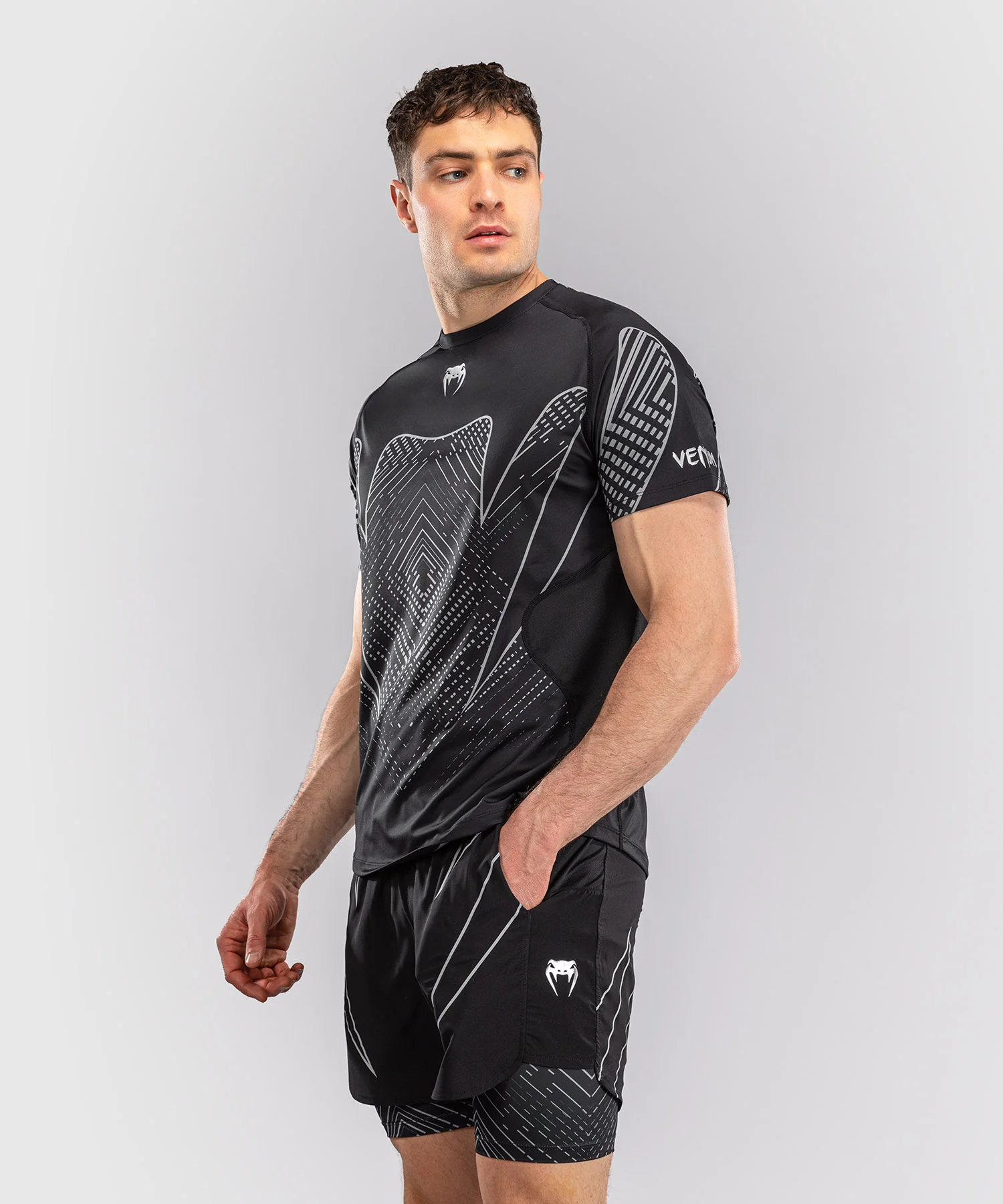 T-shirt Dry Tech Venum Midnight Fury – Noir/Gris/Argent - Image 2