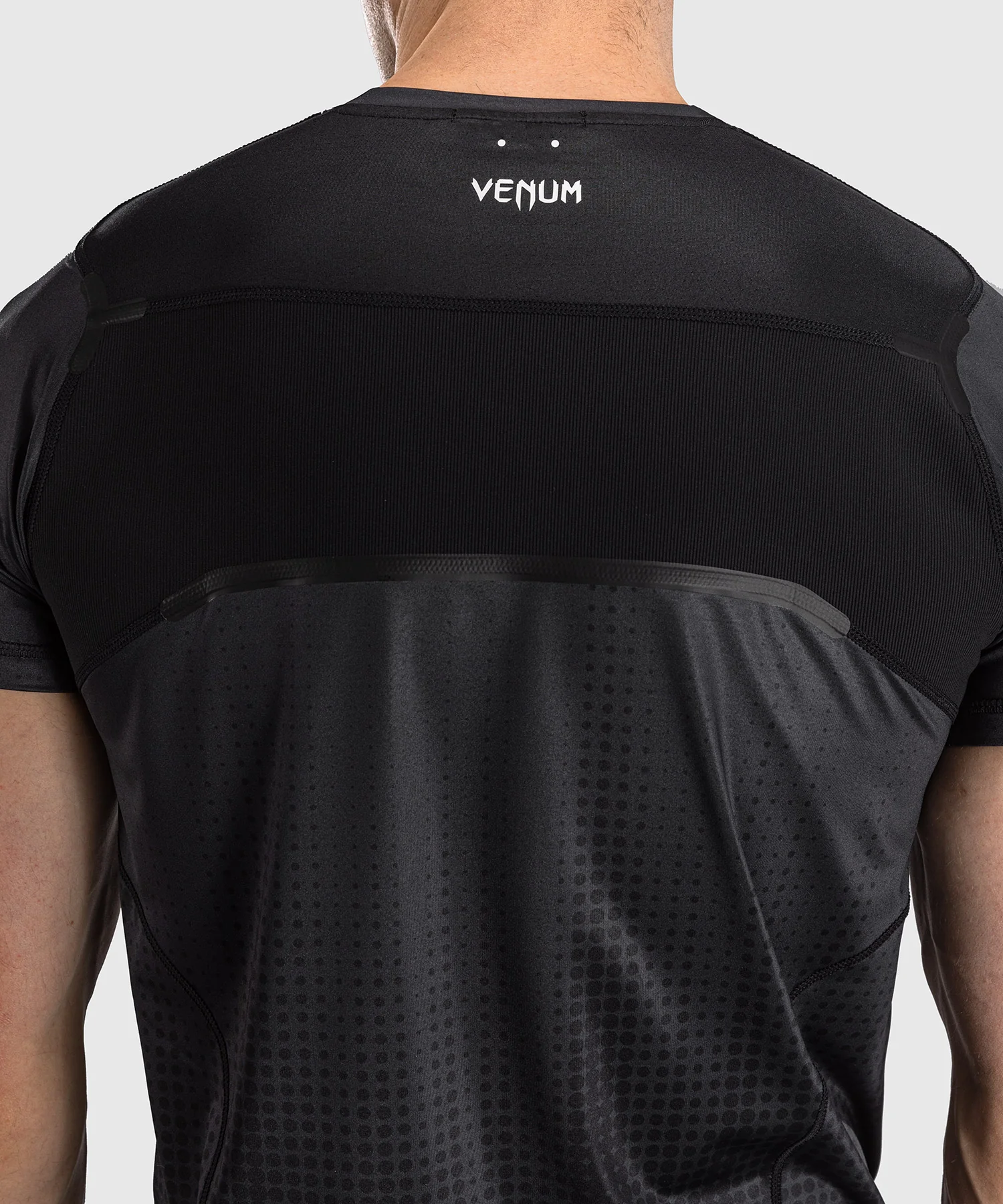 T-shirt Dry Tech Venum Stealth – Noir/Blanc - Image 6