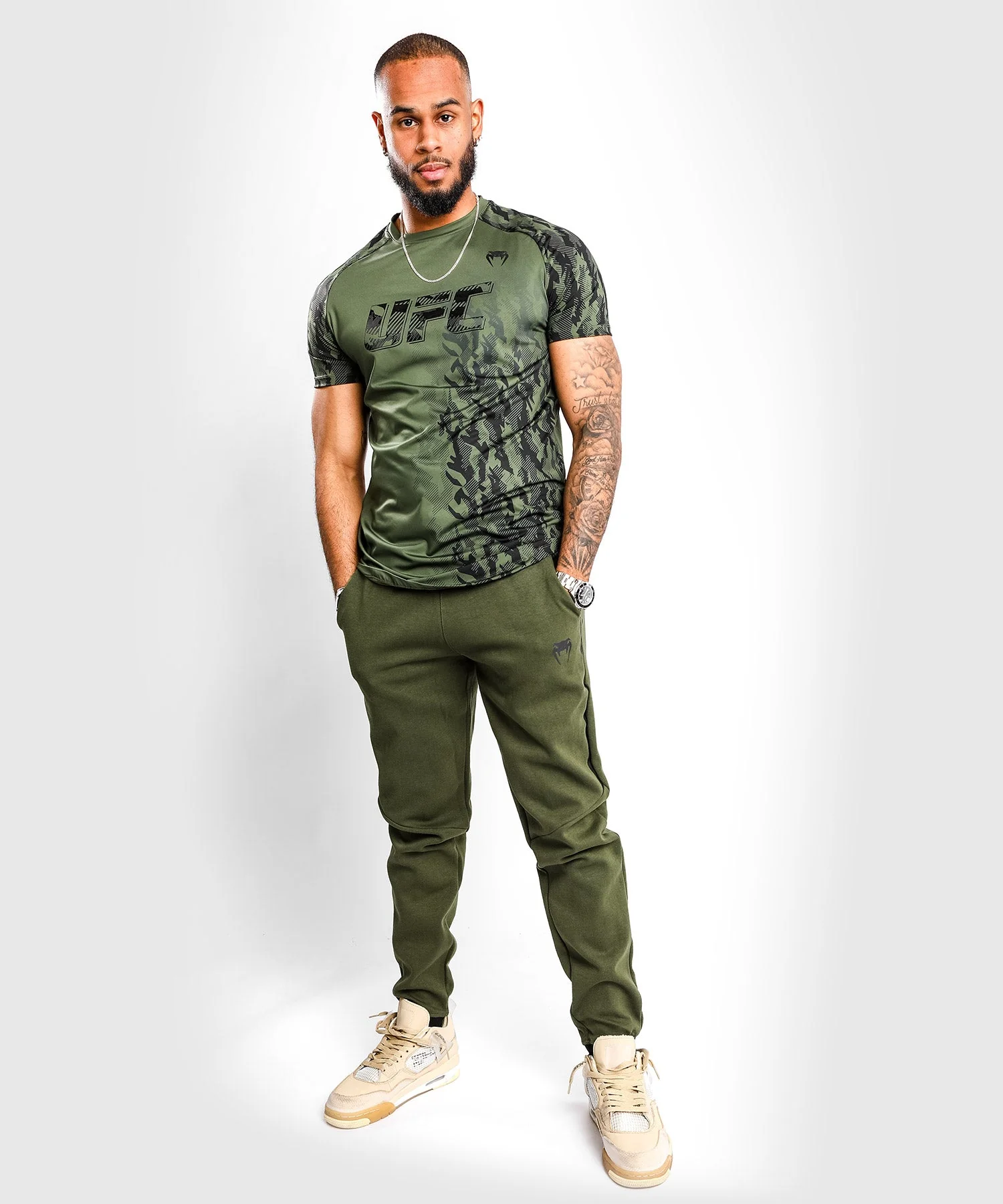 T-shirt Technique Manches Courtes Homme UFC Venum Authentic Fight Week - Kaki - Image 2