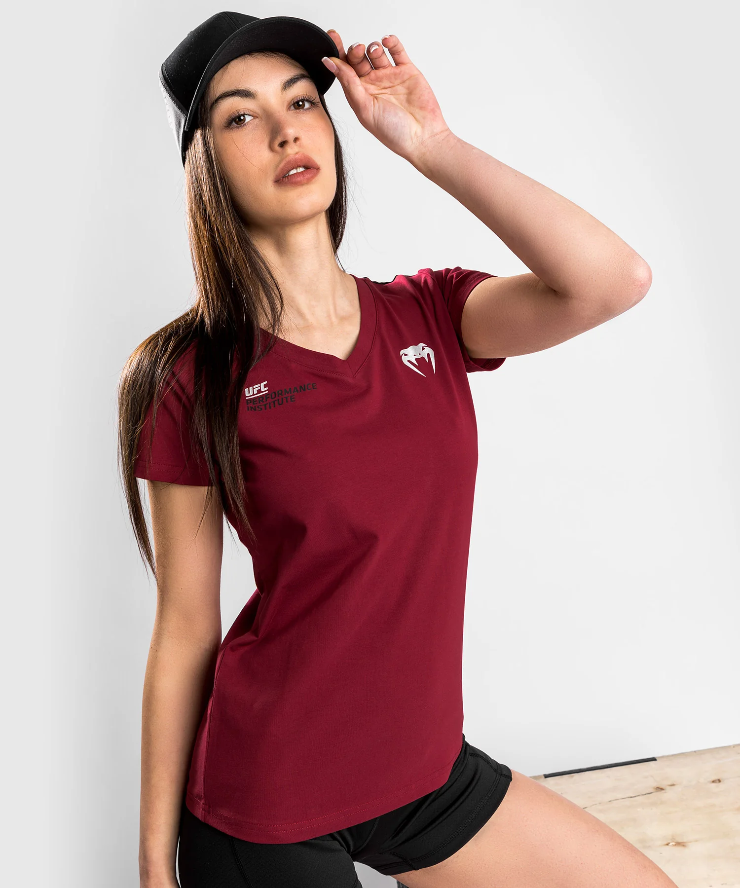 T-Shirt UFC Venum Performance Institute - Pour Femmes - Rouge - Image 3