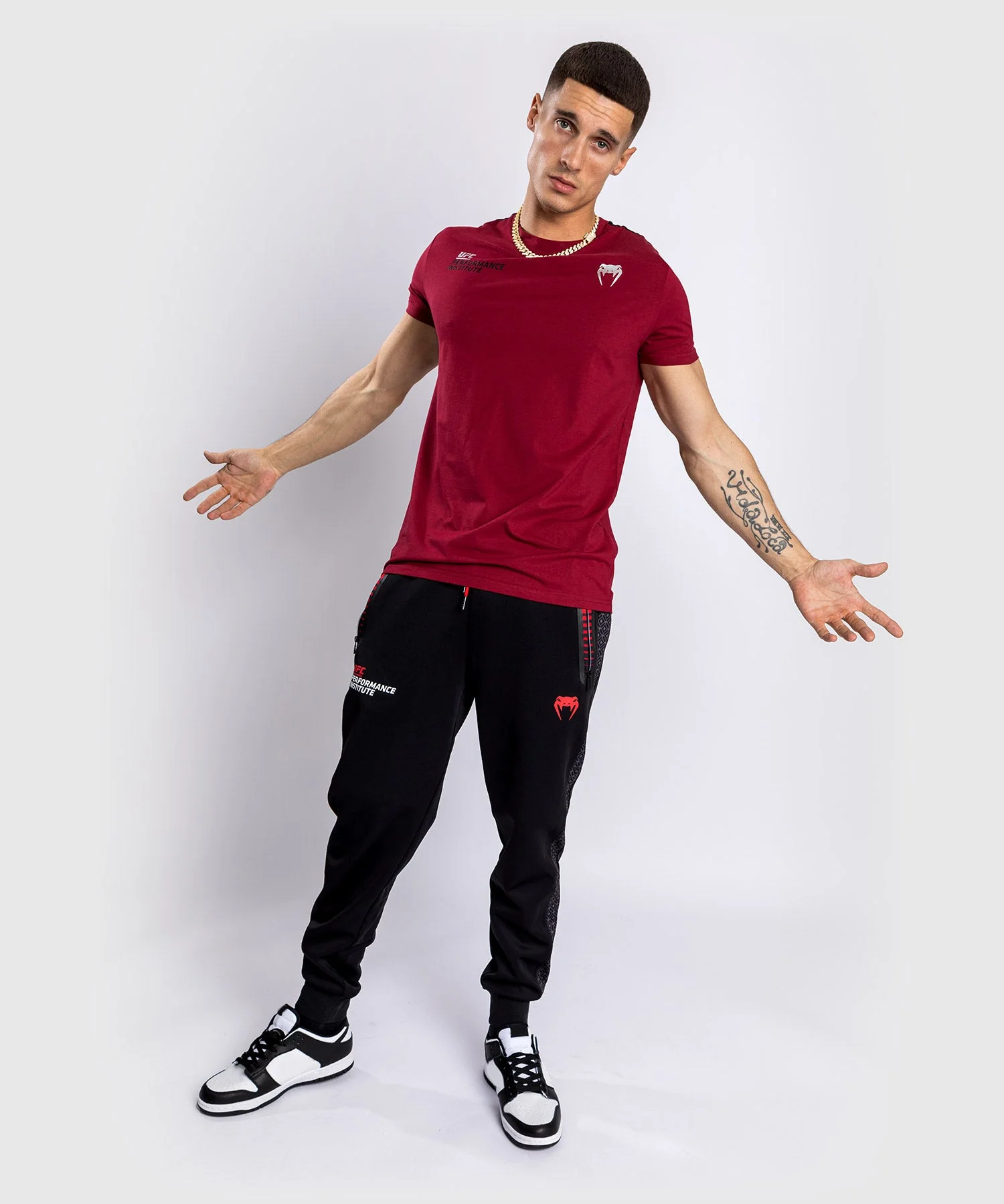 T-Shirt UFC Venum Performance Institute - Rouge - Image 4