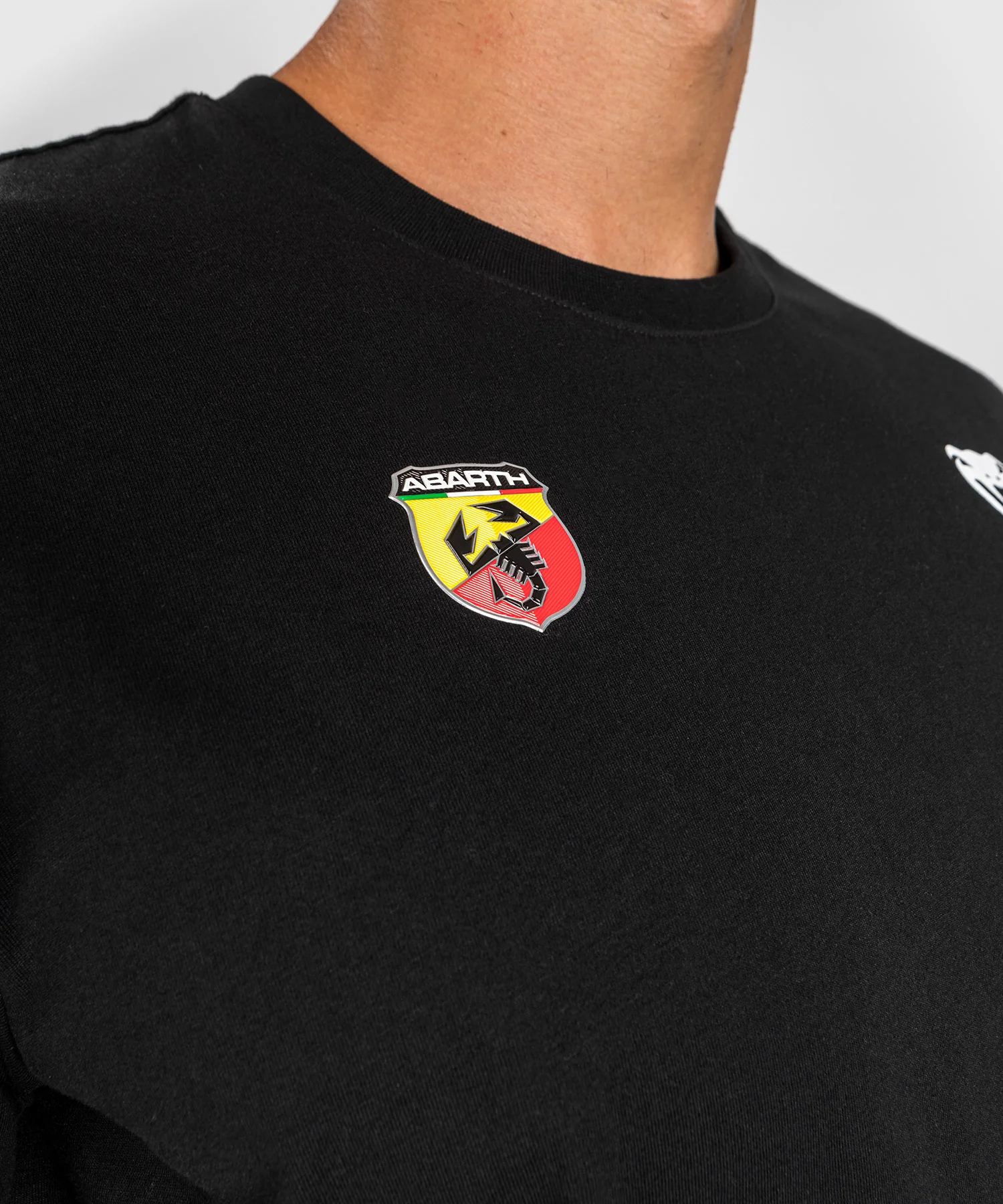 T-Shirt Venum Abarth #1 - Noir/Or - Image 8