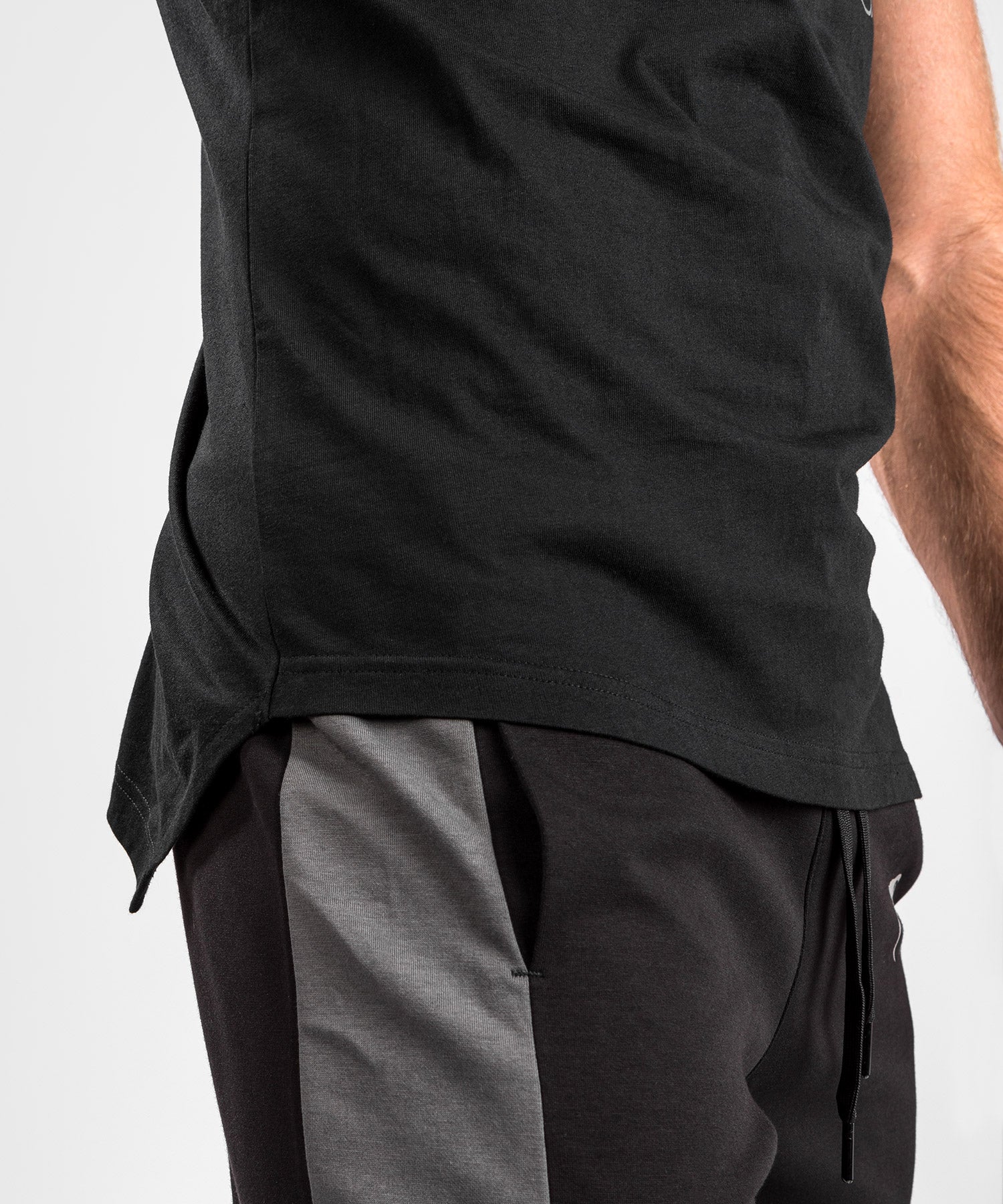T-shirt Venum Arena - Noir/Or - Image 4