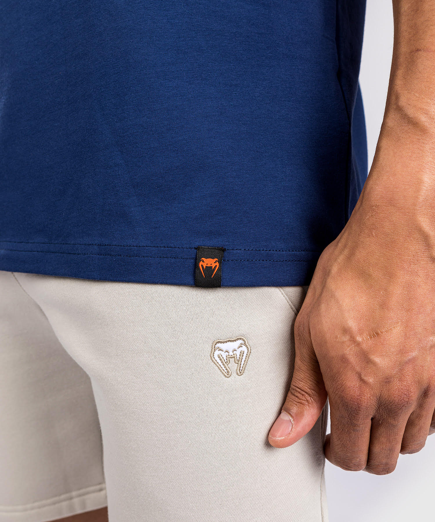 T-Shirt Venum Classic - Bleu marine/Orange - Image 7