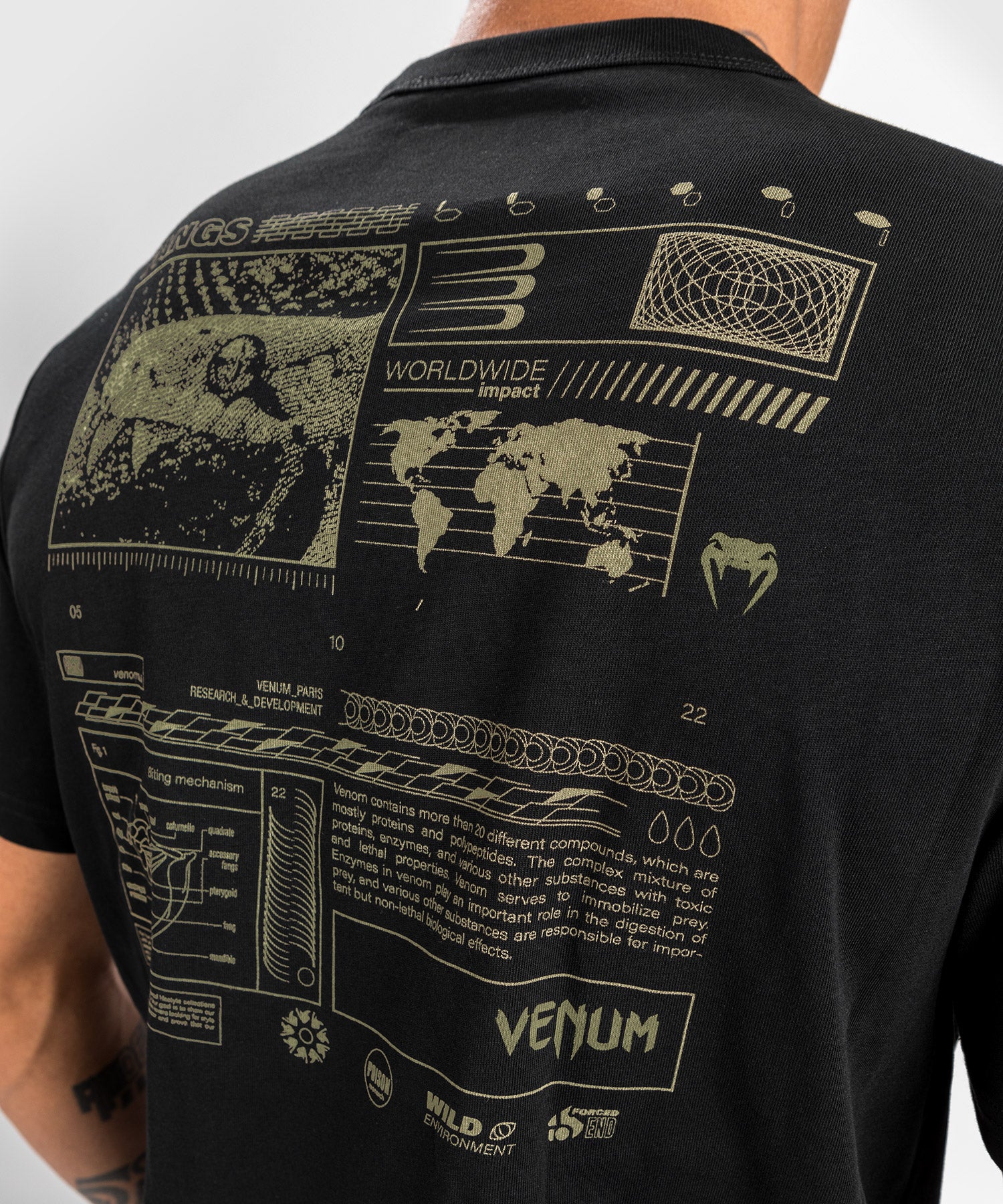 T-shirt Venum Fangs - Coupe Droite - Noir - Image 6