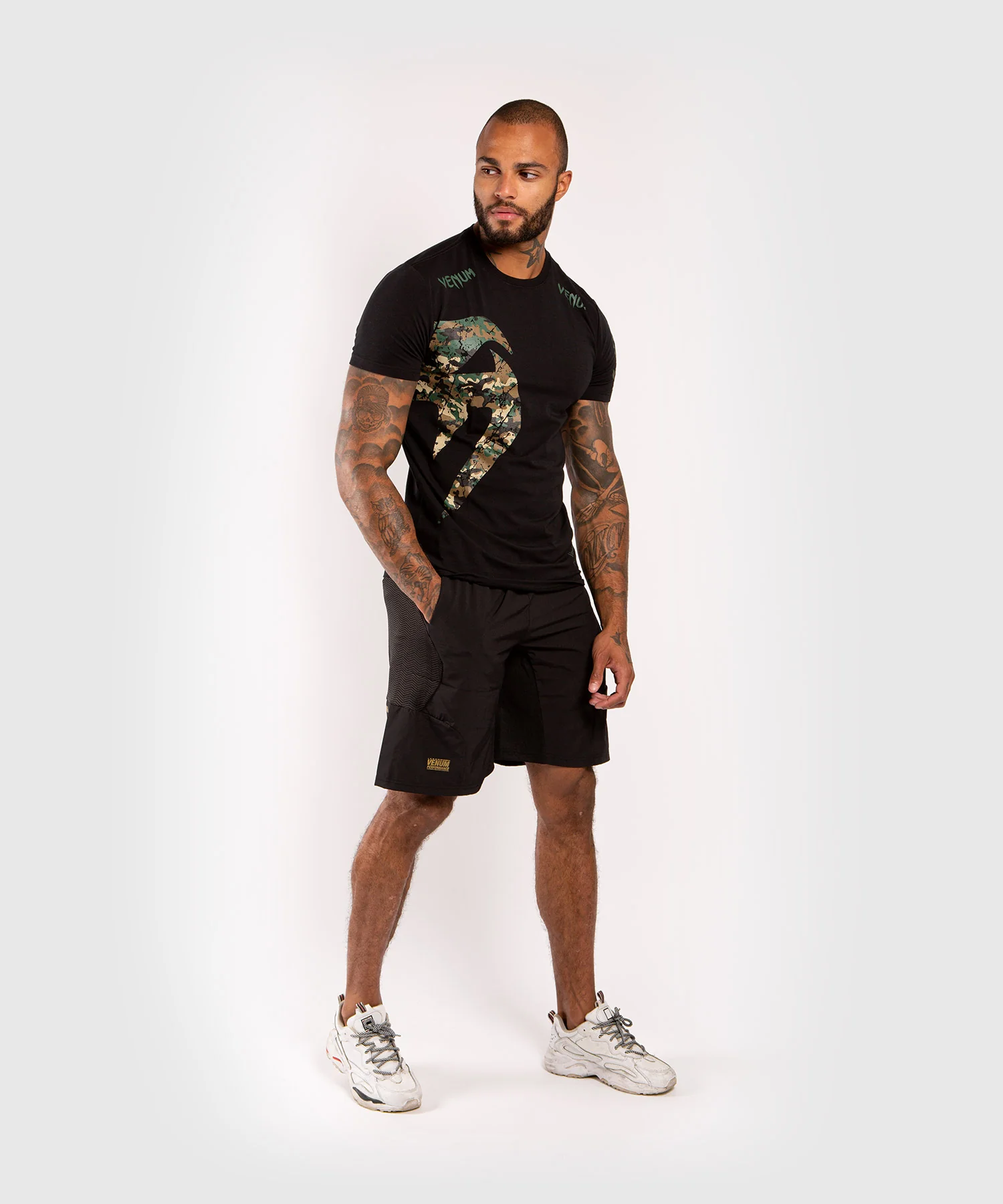 T-shirt Noir/Camo Venum Original Giant - Image 7