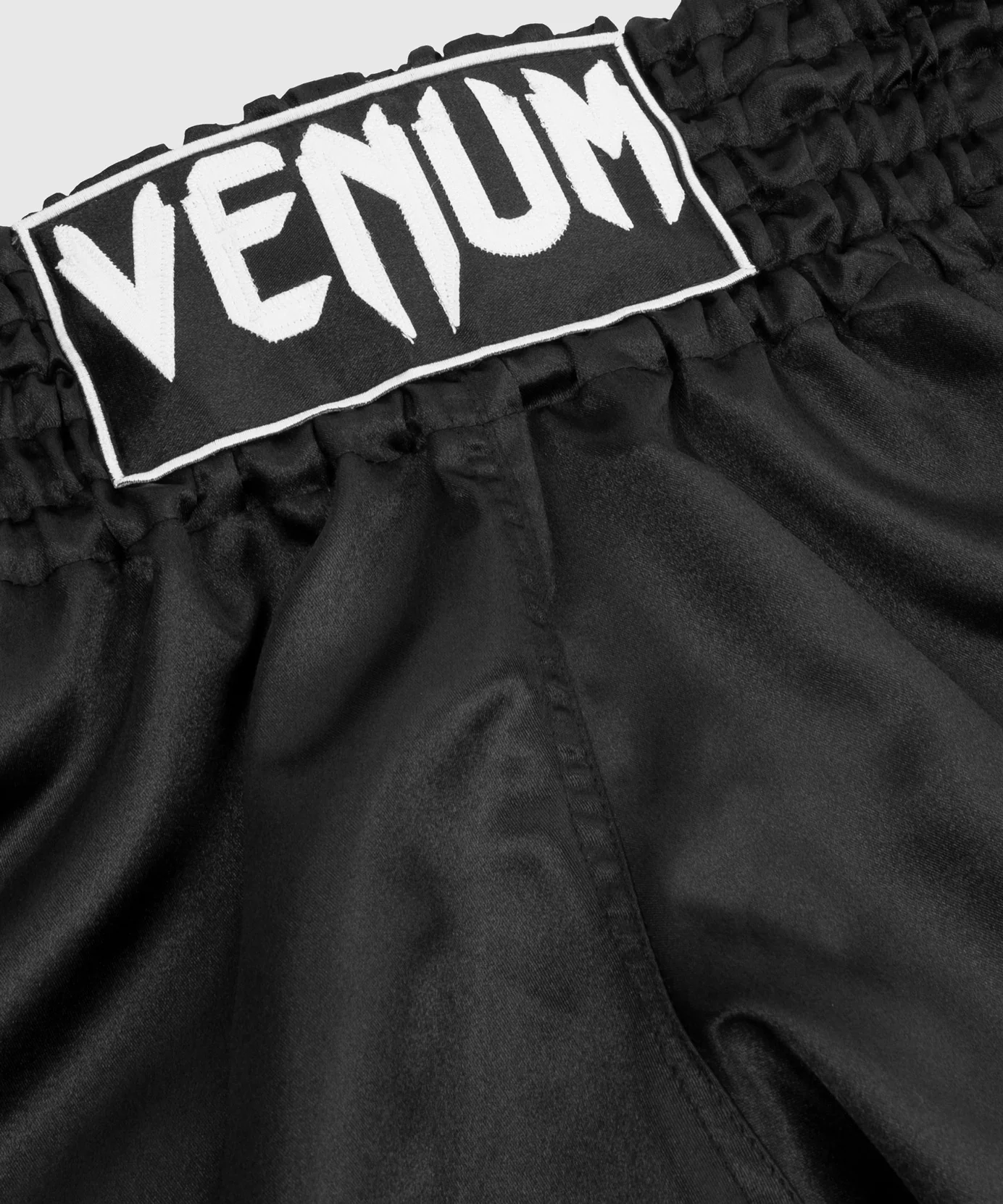 Muay Thai Short - Noir/Blanc Venum Classic - Image 3