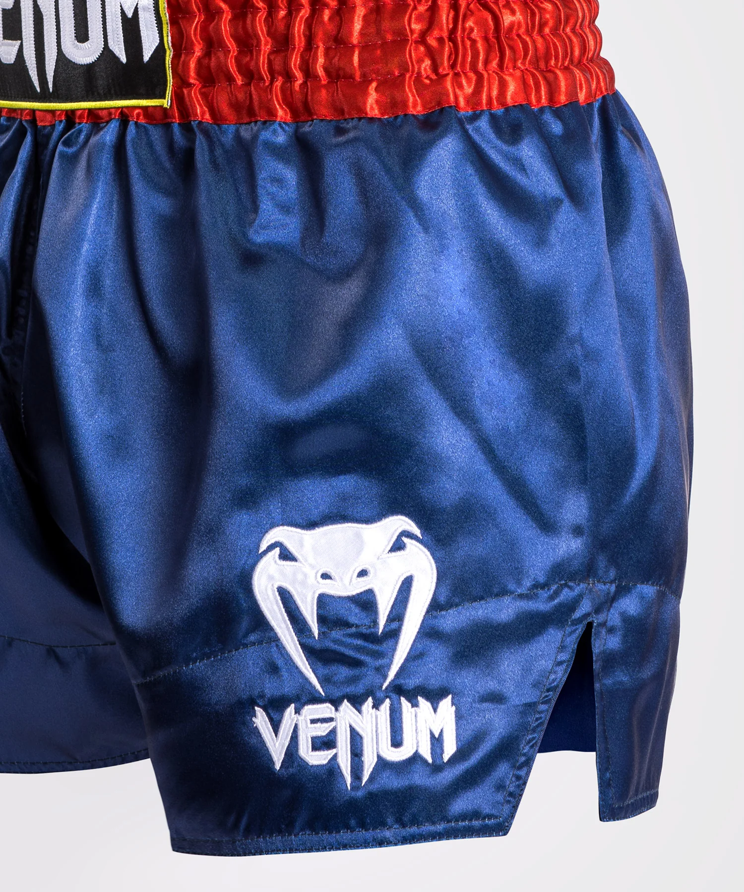 Venum Classic - Short Muay Thaï - Bleu/Rouge/Blanc - Image 5