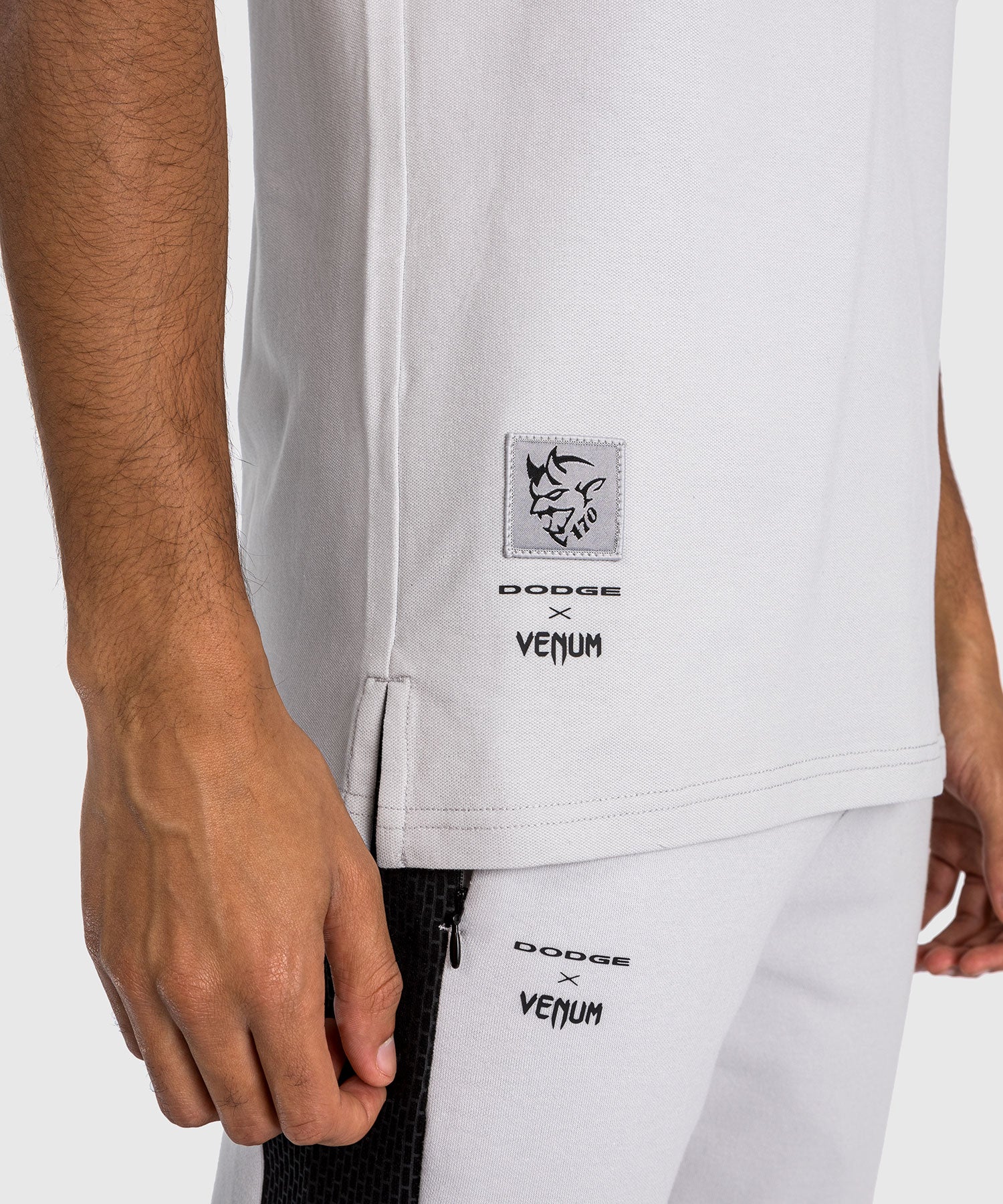 Venum x Dodge Demon 170  Polo pour homme - Gris - Image 7