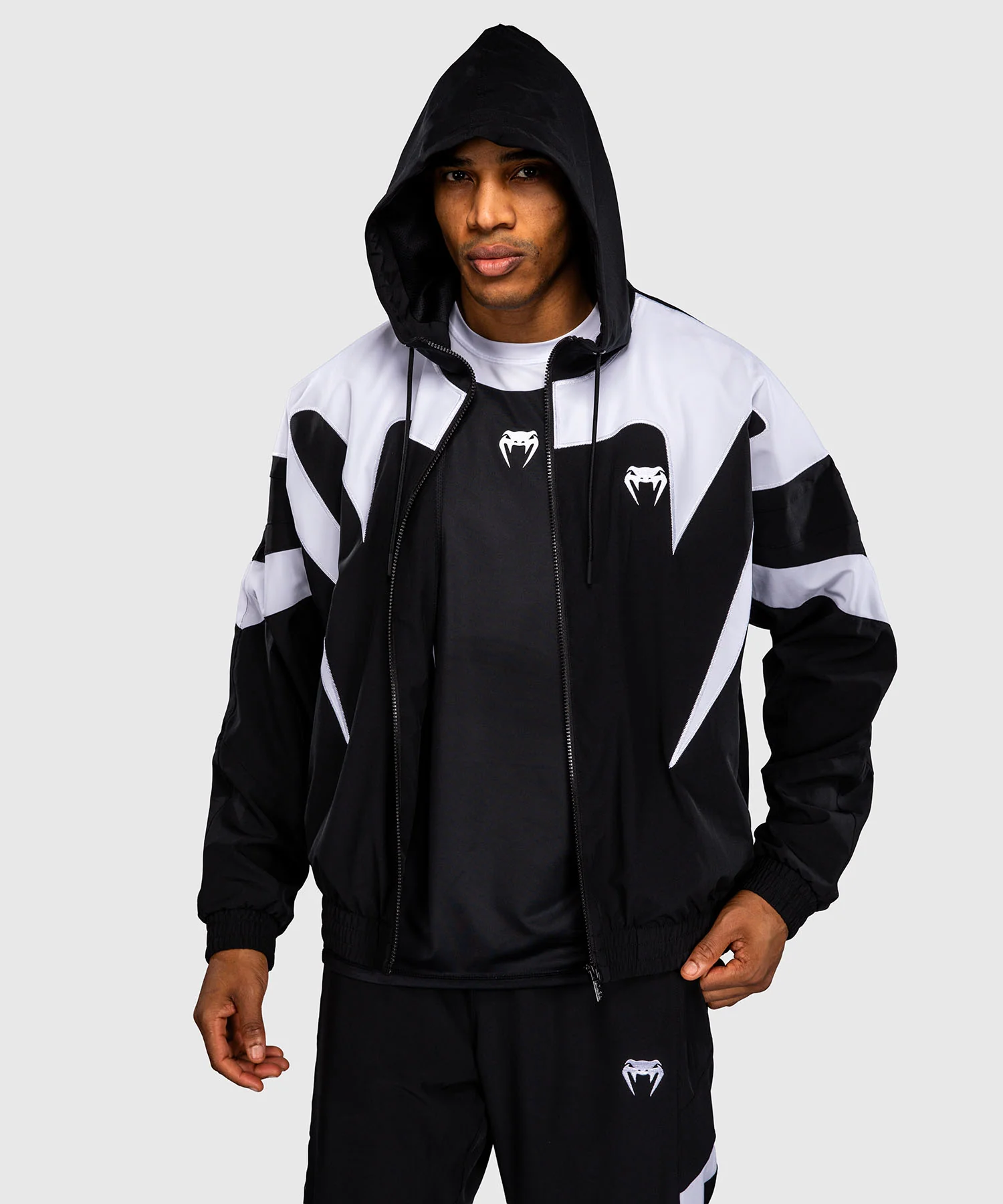 Veste de survêtement Venum Attack 90 - Blanc/Noir - Image 4