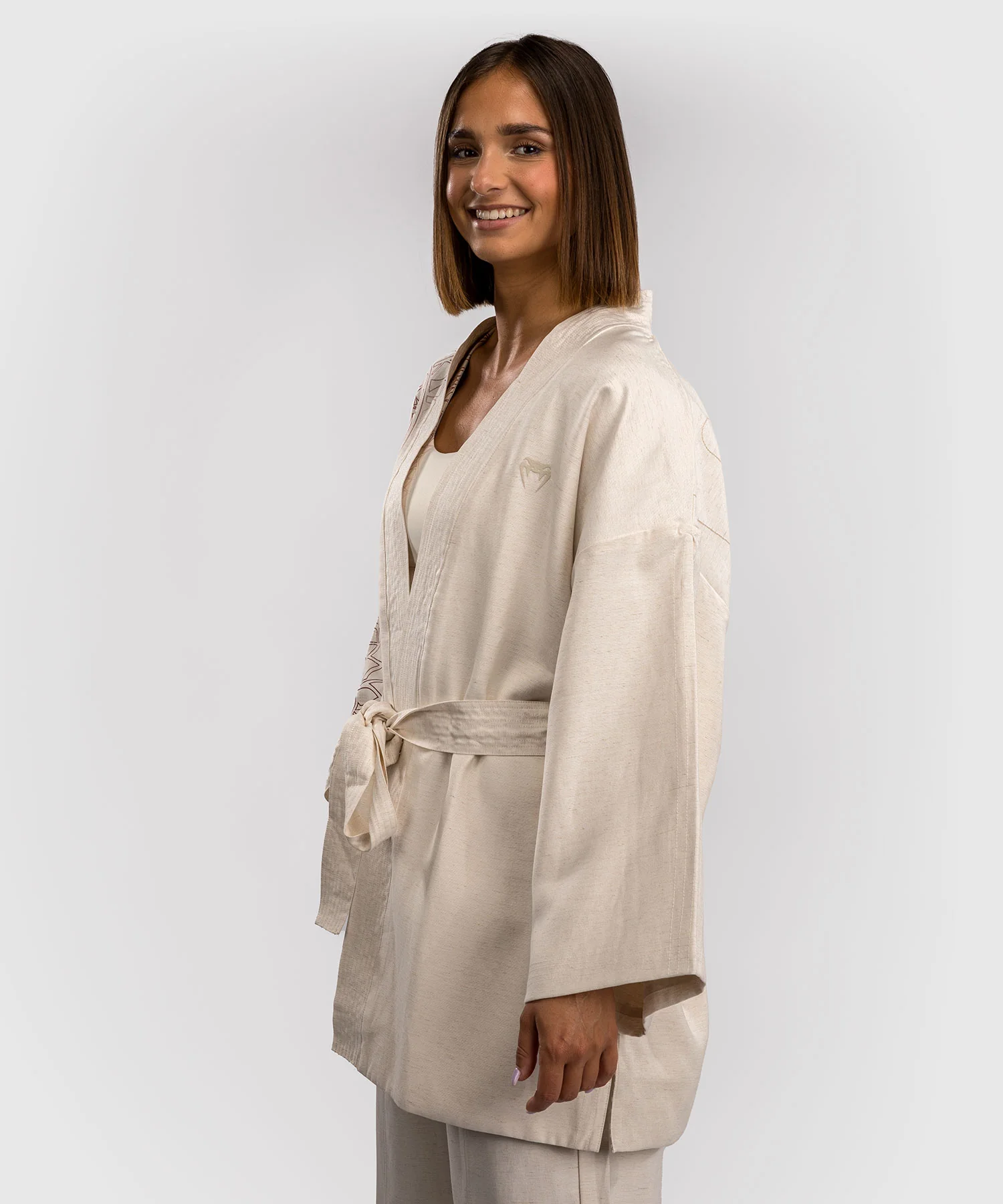 Veste pour Femmes Venum Serpenti – Ivoire/Bordeaux - Image 2