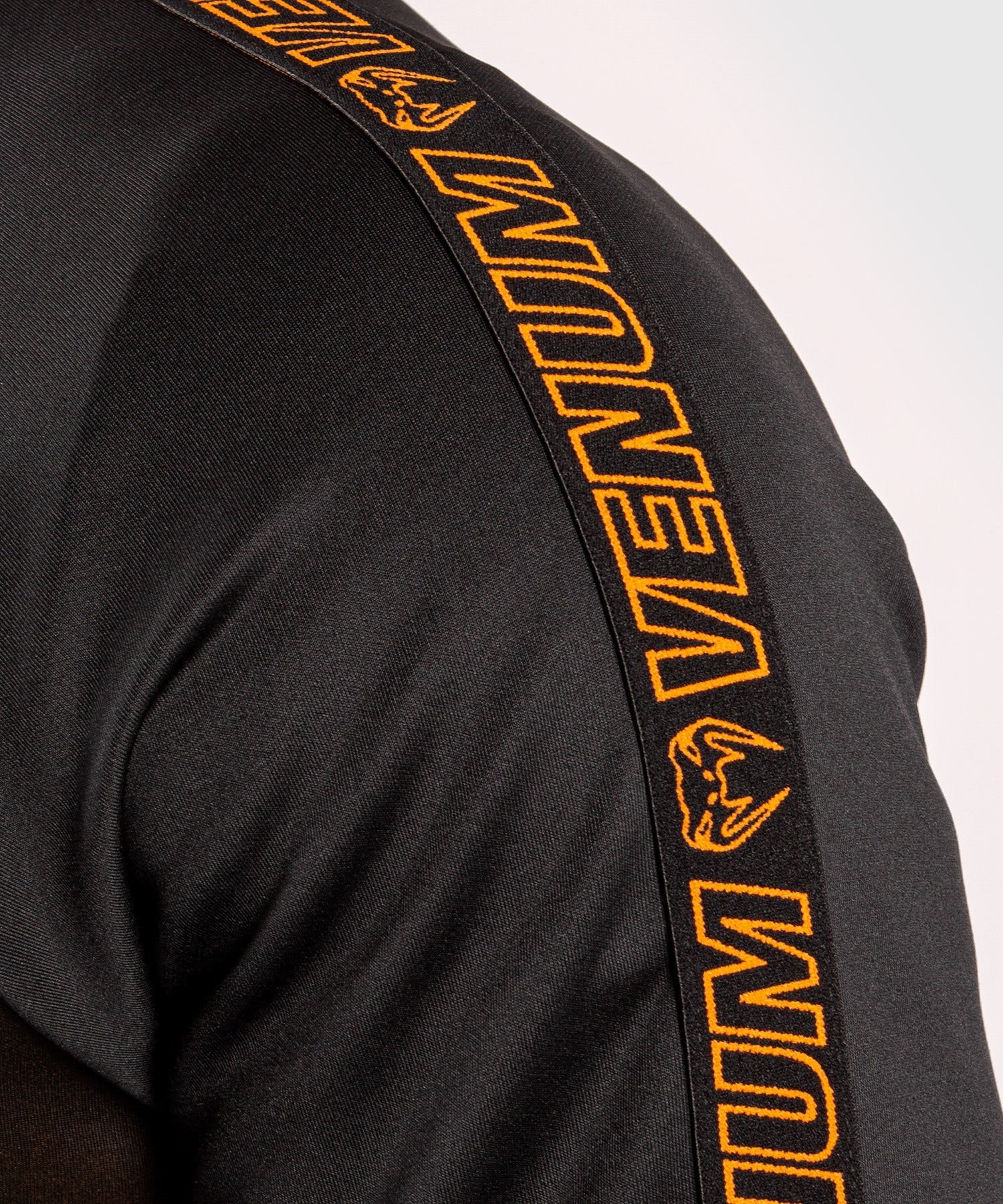 Veste Venum Club 212 – Noir/Orange - Image 7