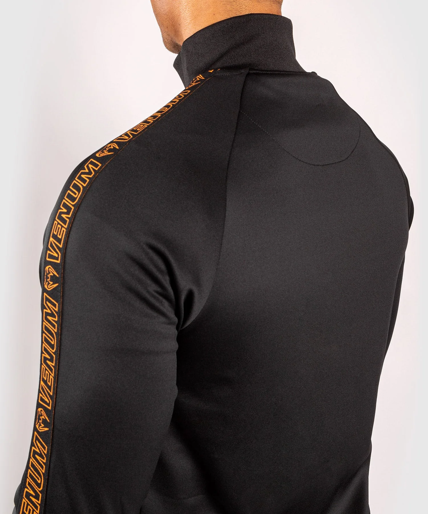 Veste Venum Club 212 – Noir/Orange - Image 8